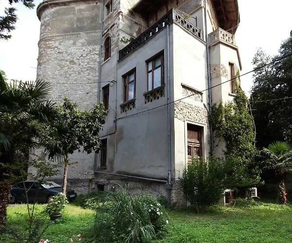 Apartment In The Top Center Of Old Town